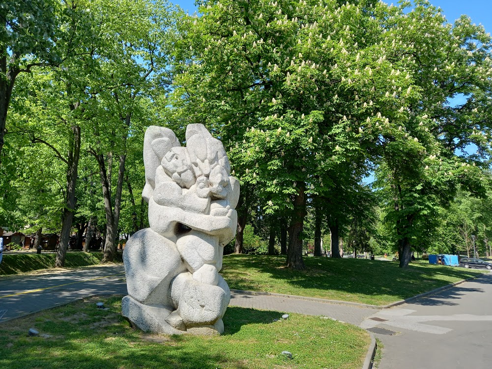 Kentaur, skulpture u vrnjačkom parku